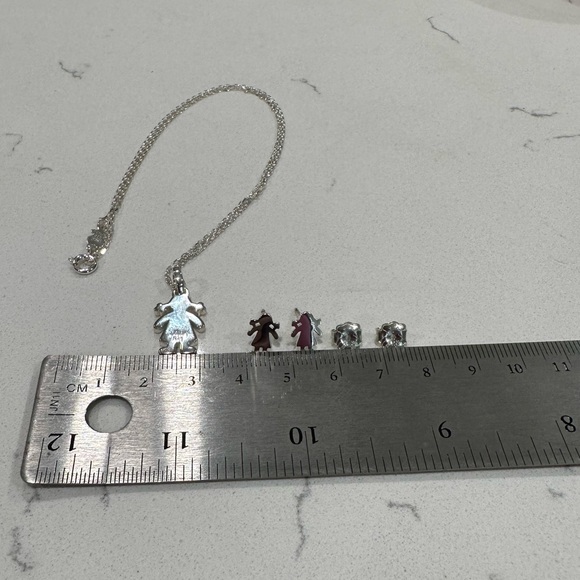 NWOT TOUS Sweet Doll Girl Pendant Necklace and Earrings - Picture 9 of 9